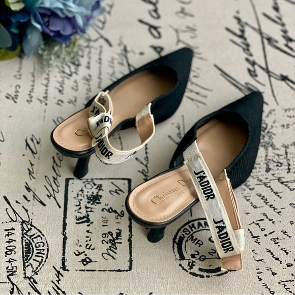 Designer J'Adior Slingback Kitten Heel Pump in Black Technical Fabric Size 7.5 - Picture 5 of 8